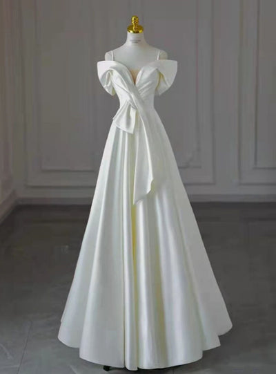 White Satin Spaghetti Straps Pleats Wedding Dress