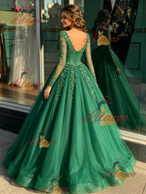 Green Tulle V-neck Long Sleeve Quinceanera Dress