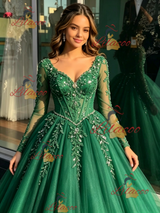 Green Tulle V-neck Long Sleeve Quinceanera Dress