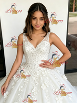 White Tulle V-neck Appliques Quinceanera Dress