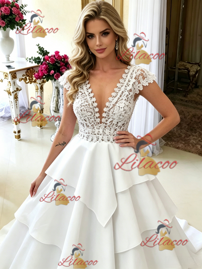 White V-neck Lace Wedding Dress
