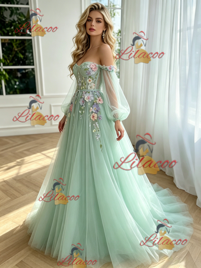 Green Tulle Long Sleeve Appliques Prom Dress