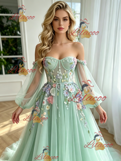 Green Tulle Long Sleeve Appliques Prom Dress