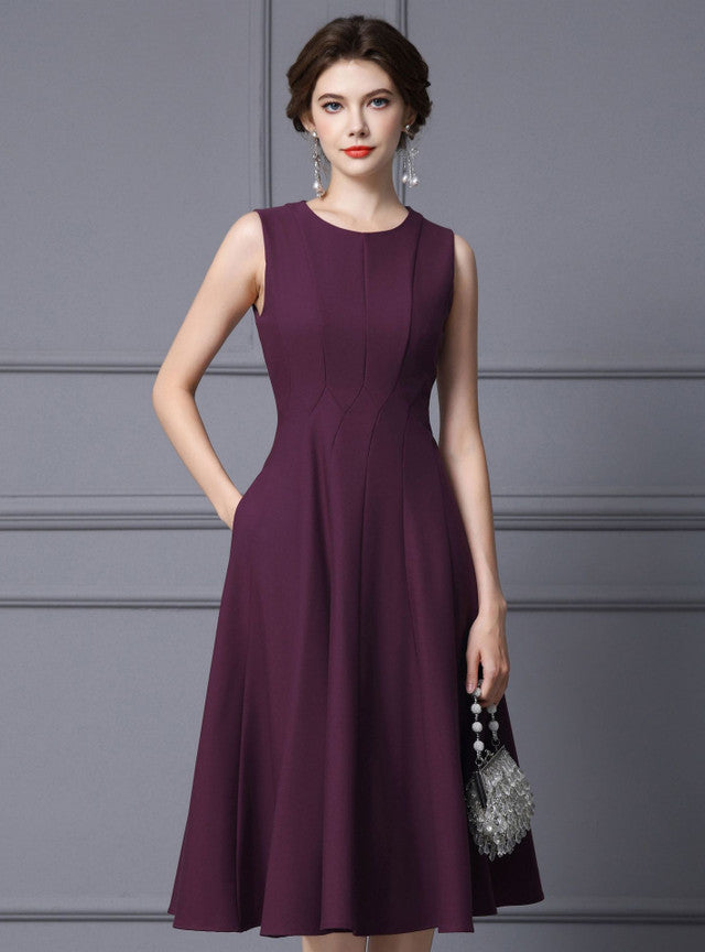 Burgundy Scoop Neck Sleeveless Mother Of The Bride Dress