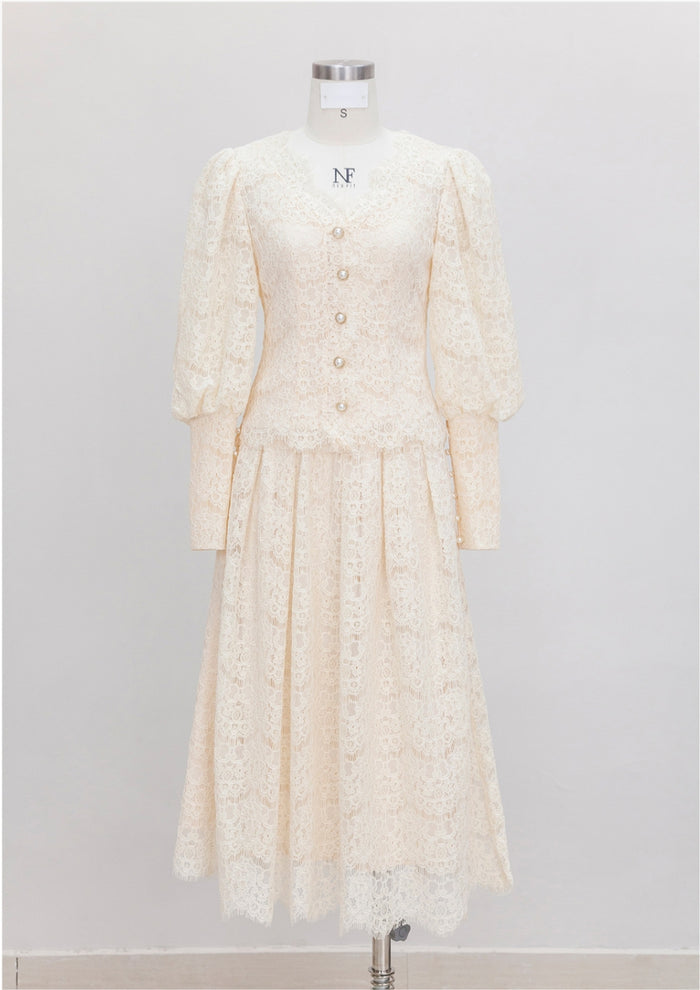 Lace Long Sleeve V-neck Prom Dress