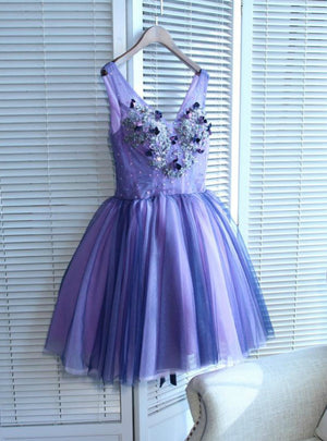 Purple V-neck Tulle Beading Appliques Homecoming Dress