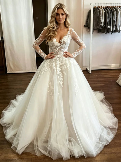 White Tulle Appliques Long Sleeve Wedding Dress