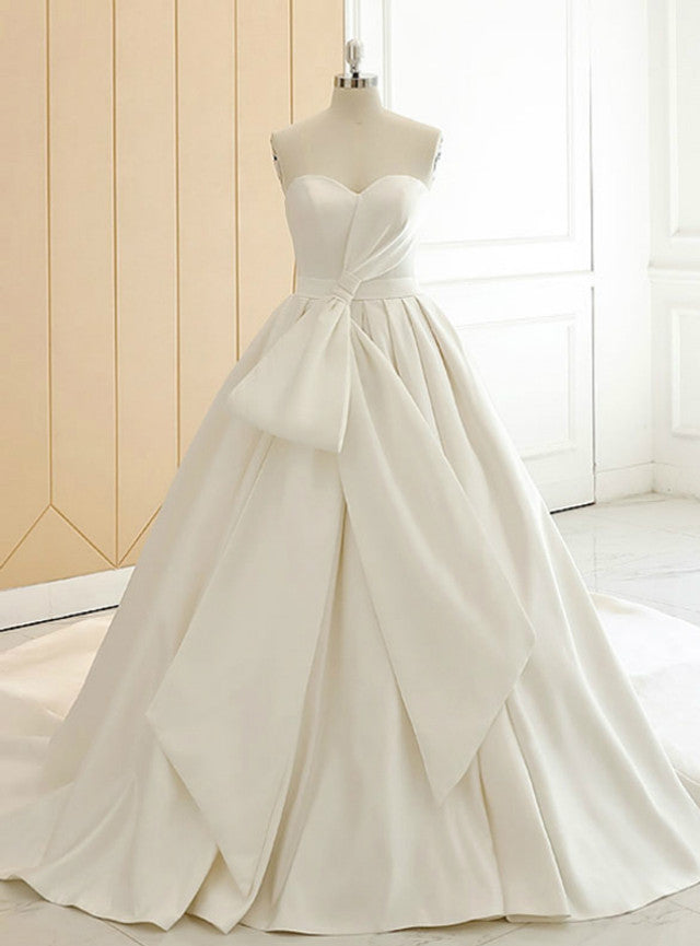 White Sweetheart Satin Bow Wedding Dress