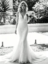 White Mermaid V-neck Long Sleeve Wedding Dress