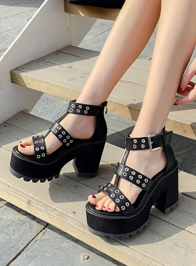 Thick-heeled Rivet High-heeled Platform Sandals