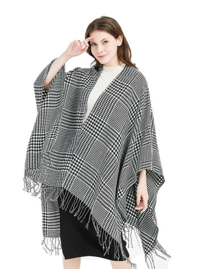 Black and White Houndstooth Split Fringed Split Shawl