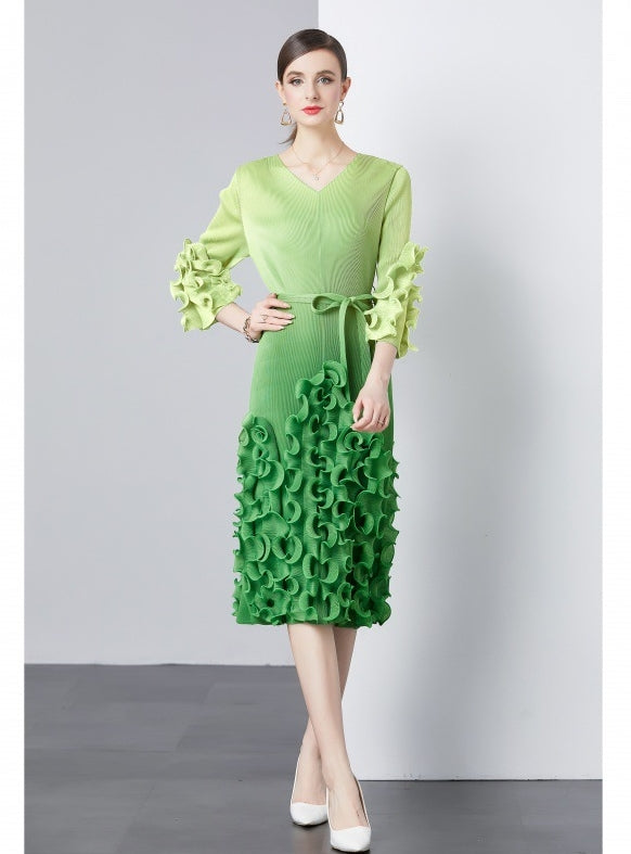 Folding Wooden Ear Ruffled Slim V-neck Gradient Dress