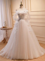 Tulle Spaghetti Straps Pleats Wedding Dress