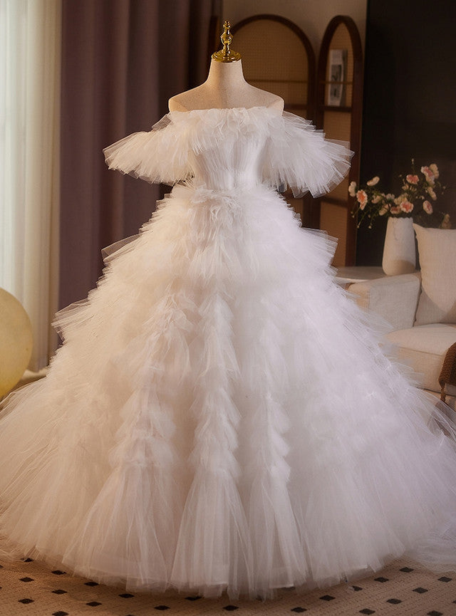 White Ball Gown Tulle Tiers Wedding Dress
