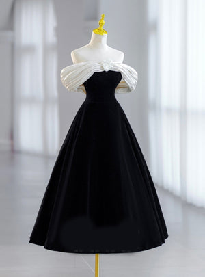 Black Velvet Off the Shoulder Short Prom Dress