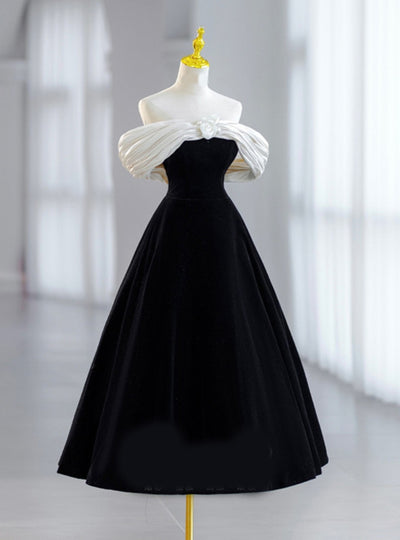 Black Velvet Off the Shoulder Short Prom Dress
