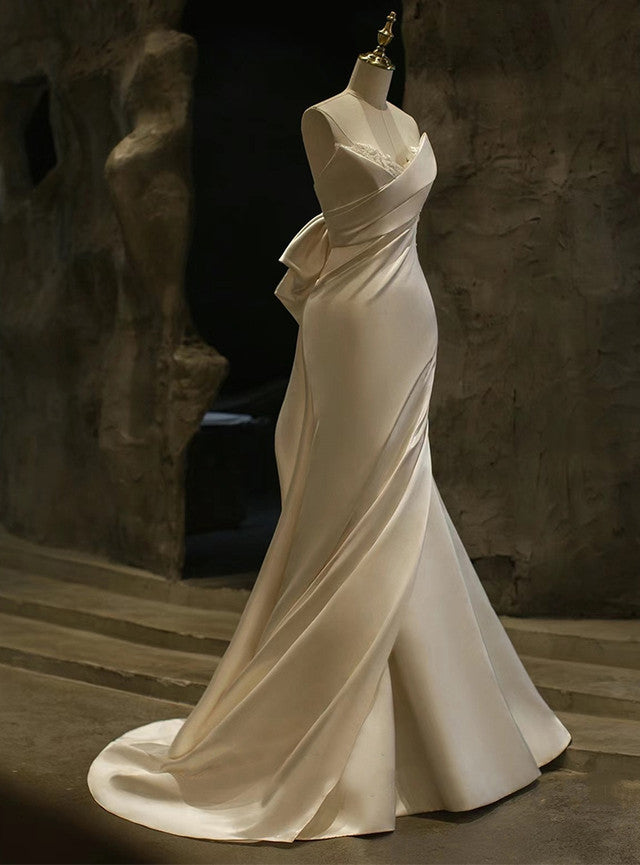 Sexy White Mermaid Satin Lace Beading Wedding Dress