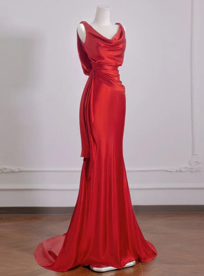 Red Mermaid Satin Pleats Prom Dress