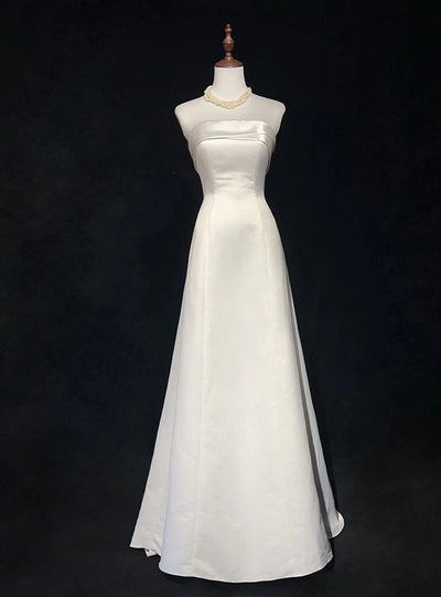 White Satin Strapless Pleats Wedding Dress
