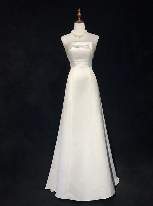 White Satin Strapless Pleats Wedding Dress