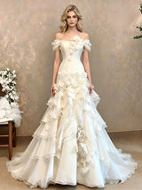 White Tulle Strapless Flower Wedding Dress