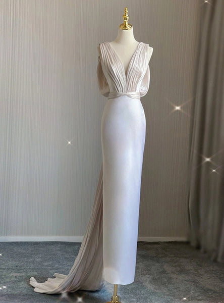 White V-neck Backless Pleats Wedding Dress