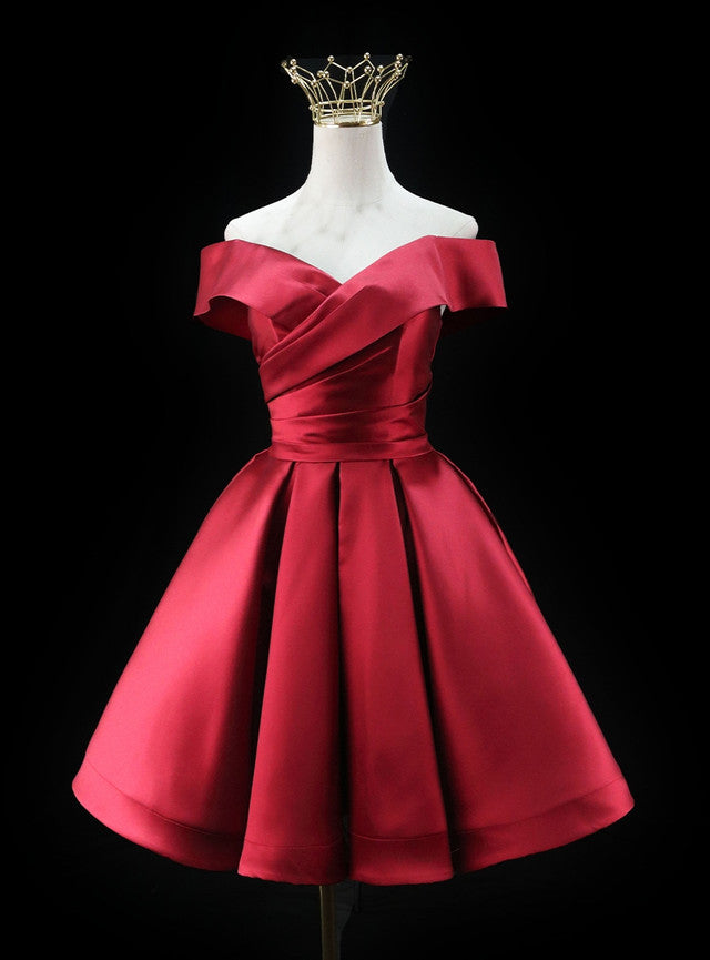 Burgundy Satin Pleats Homecoming Dress