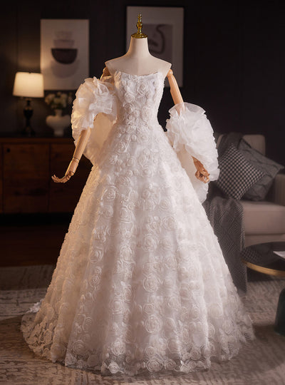 White Tulle Flower Strapless Wedding Dress