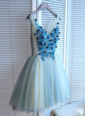 Blue Tulle V-neck Appliques Homecoming Dress