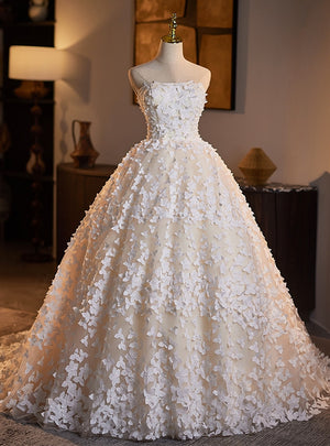 Ivory Tulle Strapless 3D Flower Wedding Dress