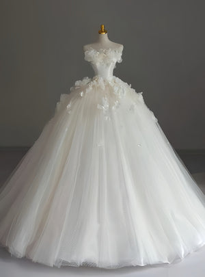 White Tulle Strapless 3D Flower Wedding Dress