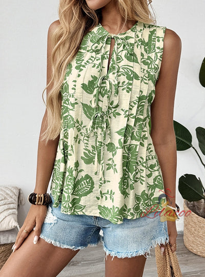 Printed Pleated Sleeveless Shirt