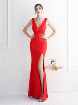 V-neck Pleats Sleeveless Prom Dress