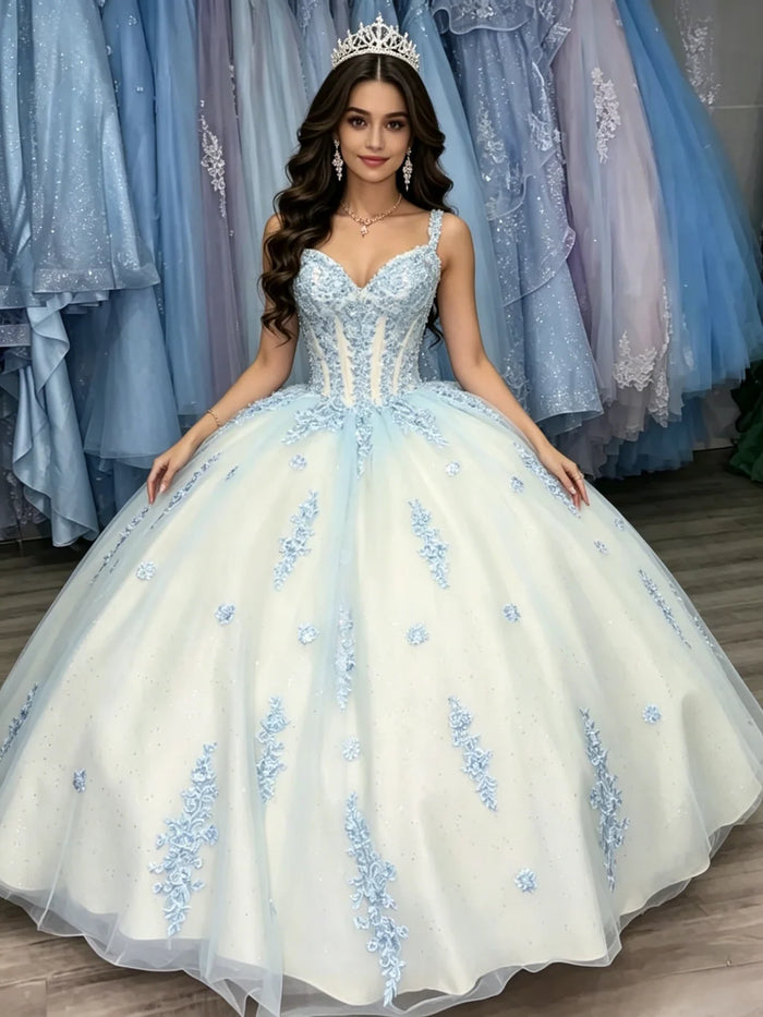 White Tulle Strapa Appliques Quinceanera Dress