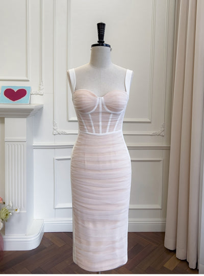 White Sleeveless Slim Dress