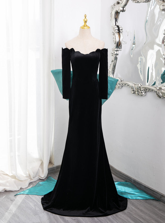 Black Mermaid Velvet Long Sleeve Prom Dress