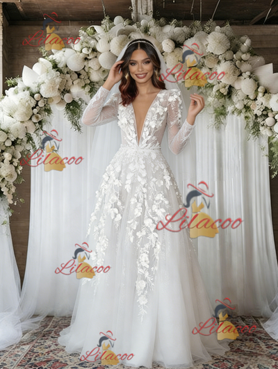 White Tulle Long Sleeve V-neck Appliques Wedding Dress