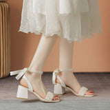 Thick-heeled Pearl Bow Sandals