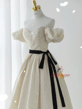 Champagne Puff Sleeve Pleats Prom Dress