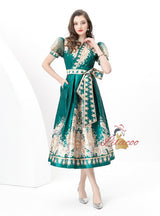 Short-sleeved V-neck Slim Printed Dress