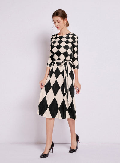 Diamond Print Short Sleeve Dress