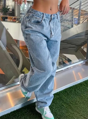Women Loose Wide-leg Jeans