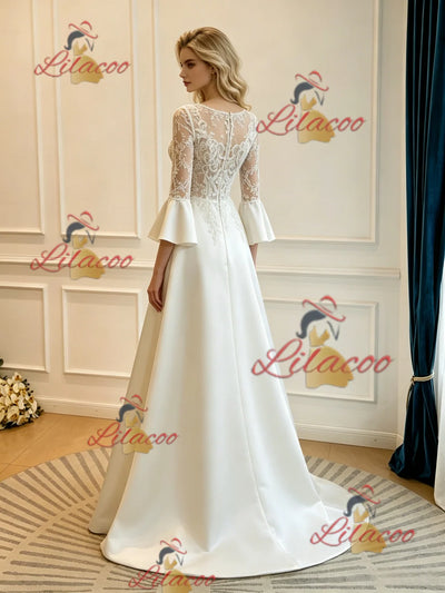 Ivory Satin Short Sleeve Lace Appliques Wedding Dress