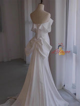 White Mermaid Bow Satin Wedding Dress