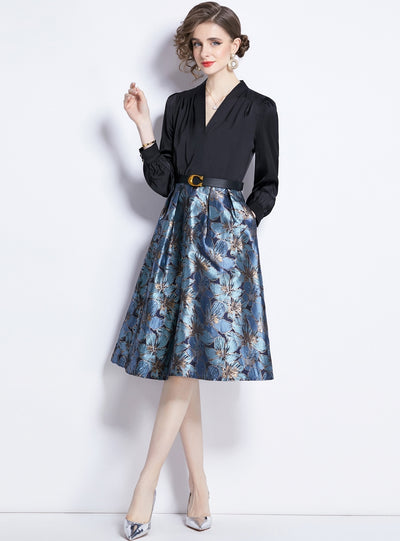 V-neck Long Sleeve Contrast Print Dress