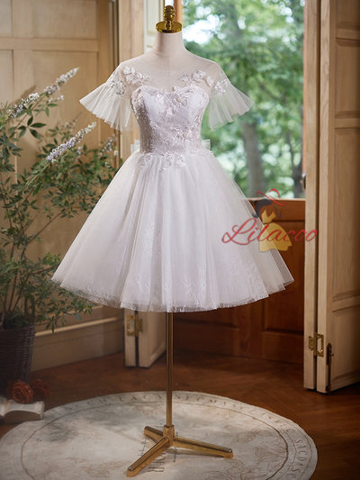 White Tulle Lace Appliques Short Sleeve Homecoming Dress