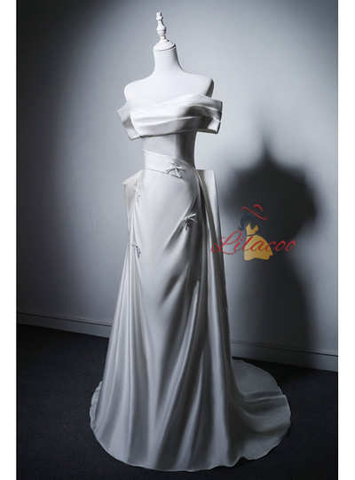 White Satin Pleats Wedding Dress