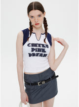 Short Letter Printed V-neck Sleeveless Top