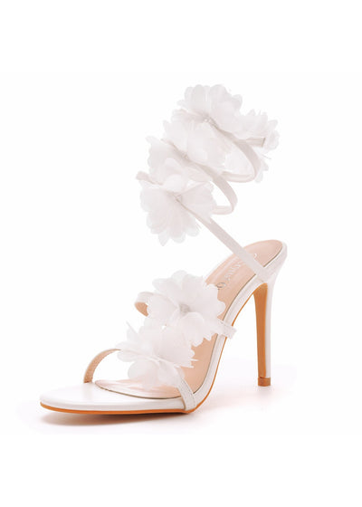 White Flower Fishmouth Straps Sandals
