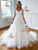 White Tulle Appliques V-neck Appliques Wedding Dress